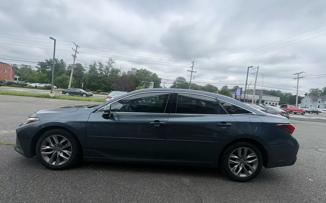 2022 Toyota Avalon XLE