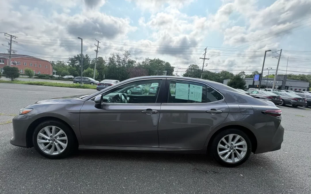 2022 Toyota Camry LE